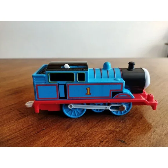 Thomas & Friends Trackmaster Hit Motorized The Tank Engine 2006 Works - Picture 3 of 10